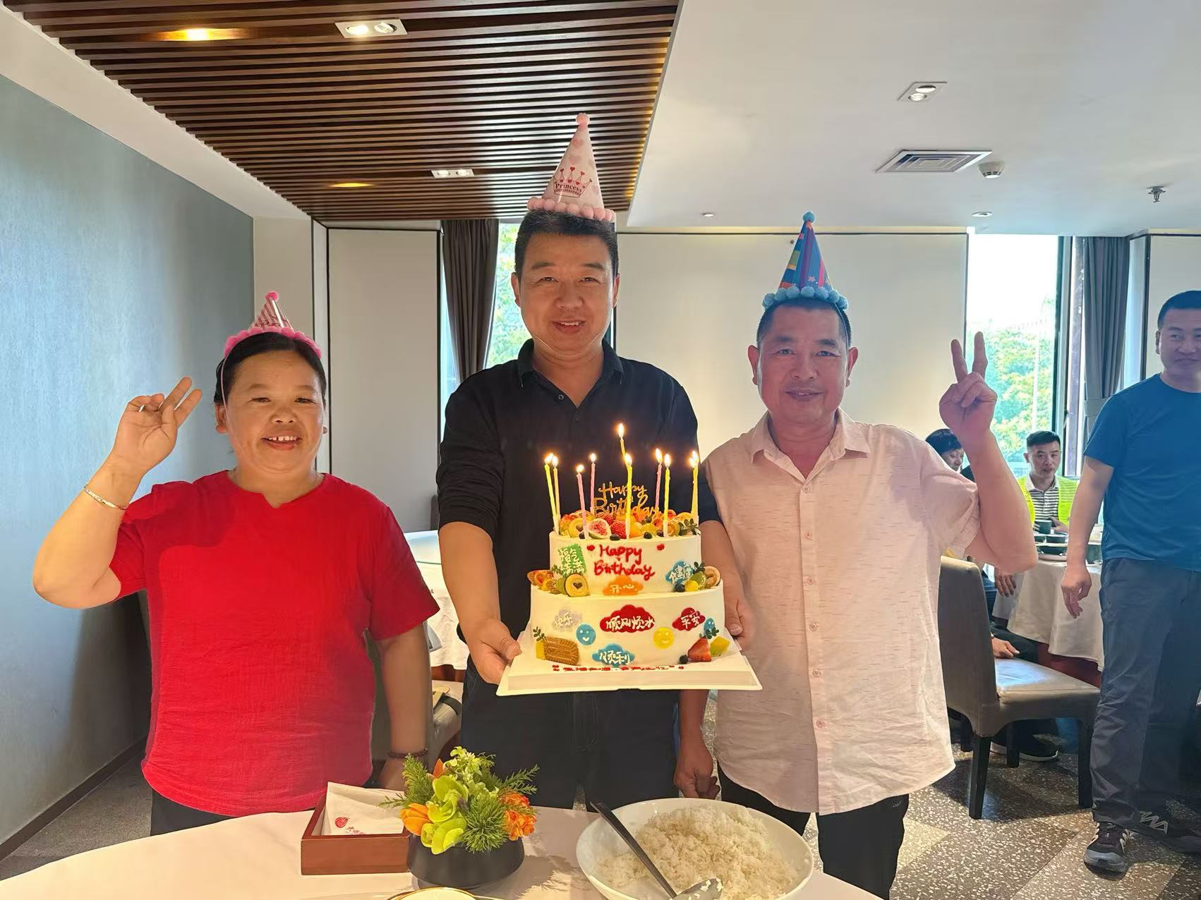 华章共谱，缘启新程——best365英国在线体育组织盛大的旅游活动(图4)